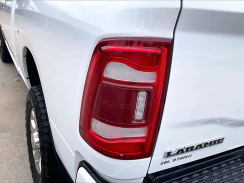 Used 2024 RAM 2500 Laramie AWD/4WD image 28