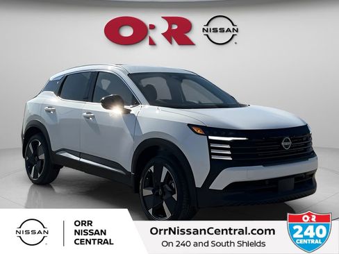 New 2026 Nissan Kicks SR FWD image 3