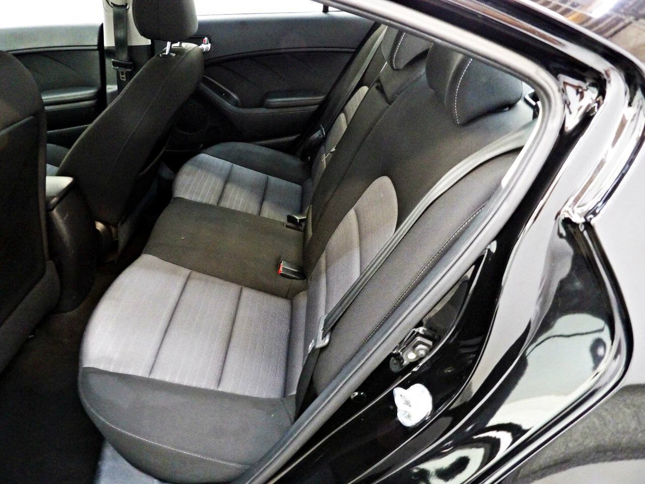 Used 2015 Kia Forte EX FWD image 10