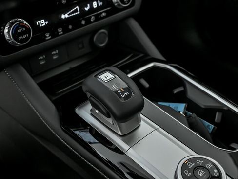 New 2026 Mitsubishi Outlander SE AWD/4WD image 25