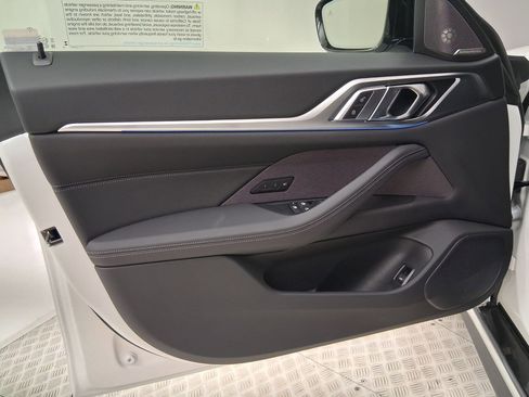New 2026 BMW i4 eDrive40 w/ M Sport Package RWD image 12