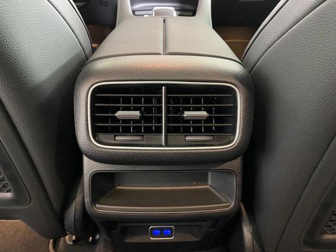 Used 2026 Mercedes-Benz GLE 350 4MATIC image 29