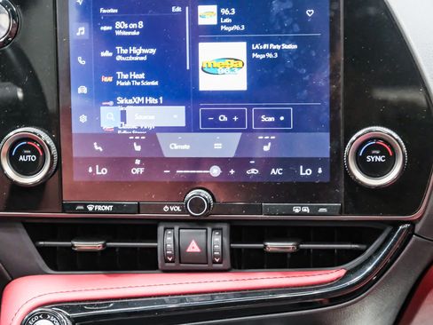Used 2025 Lexus NX 250 FWD image 16