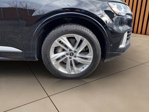 Used 2021 Audi Q7 3.0T Premium Plus AWD/4WD image 35