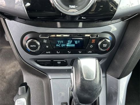 Used 2014 Ford Focus Titanium image 21