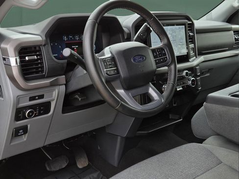 Used 2025 Ford F150 XLT w/ Equipment Group 301A Standard AWD/4WD image 18