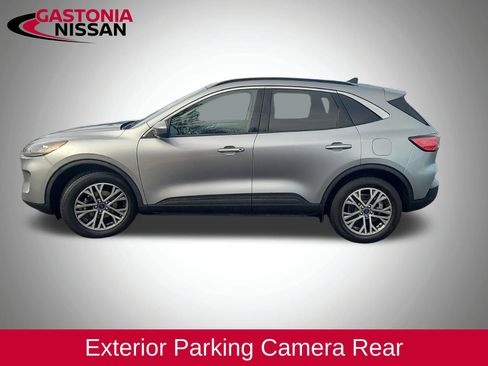 Used 2022 Ford Escape SEL image 9