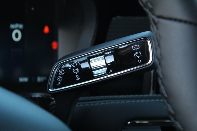 New 2025 Lincoln Corsair AWD w/ Equipment Group 101A image 16