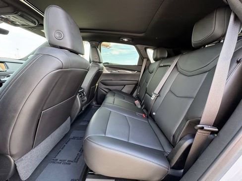 Certified 2023 Cadillac XT5 Sportv w/ Technology Package AWD/4WD image 36