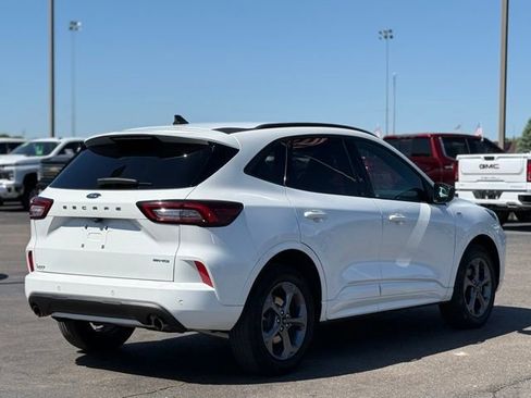 Certified 2023 Ford Escape ST-Line w/ Tech Pack #1 AWD/4WD image 38