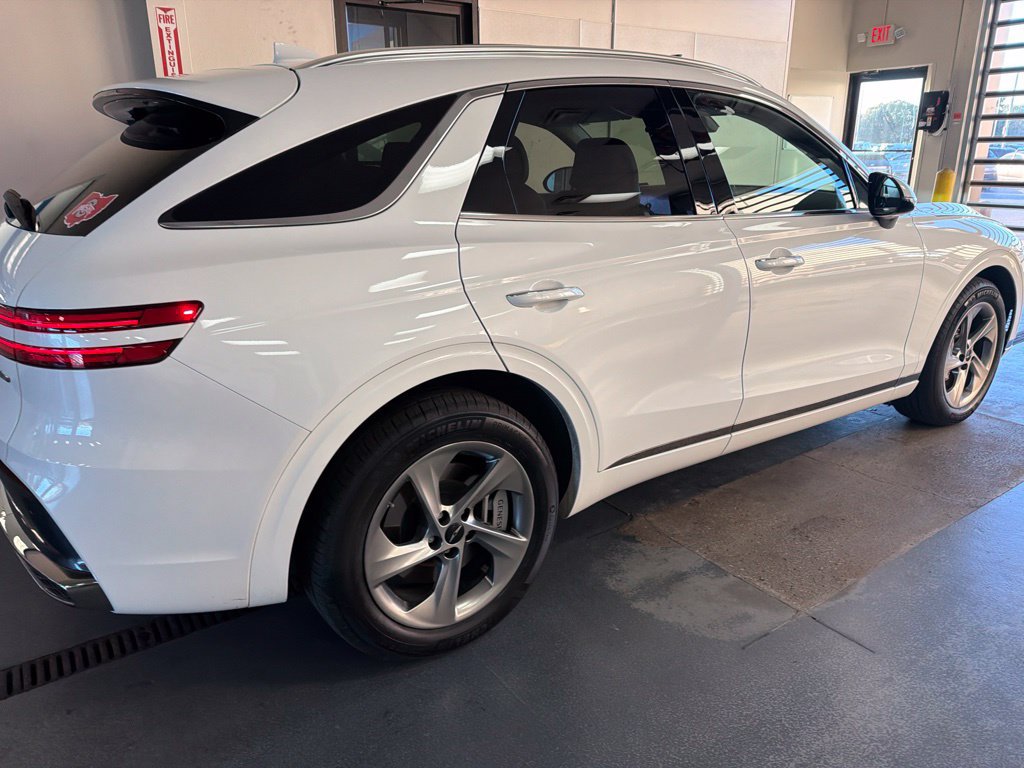 Used 2026 Genesis GV70 2.5T Select AWD/4WD image 8
