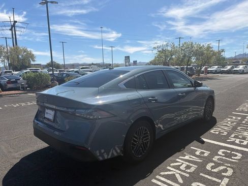 Used 2026 Nissan Sentra SV w/ Floor Mat Package FWD image 4