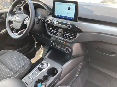 Used 2023 Ford Escape Active w/ Cold Weather Package image 14