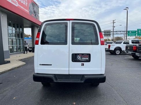 Used 2021 Chevrolet Express 2500 Extended w/ Driver Convenience Package image 6
