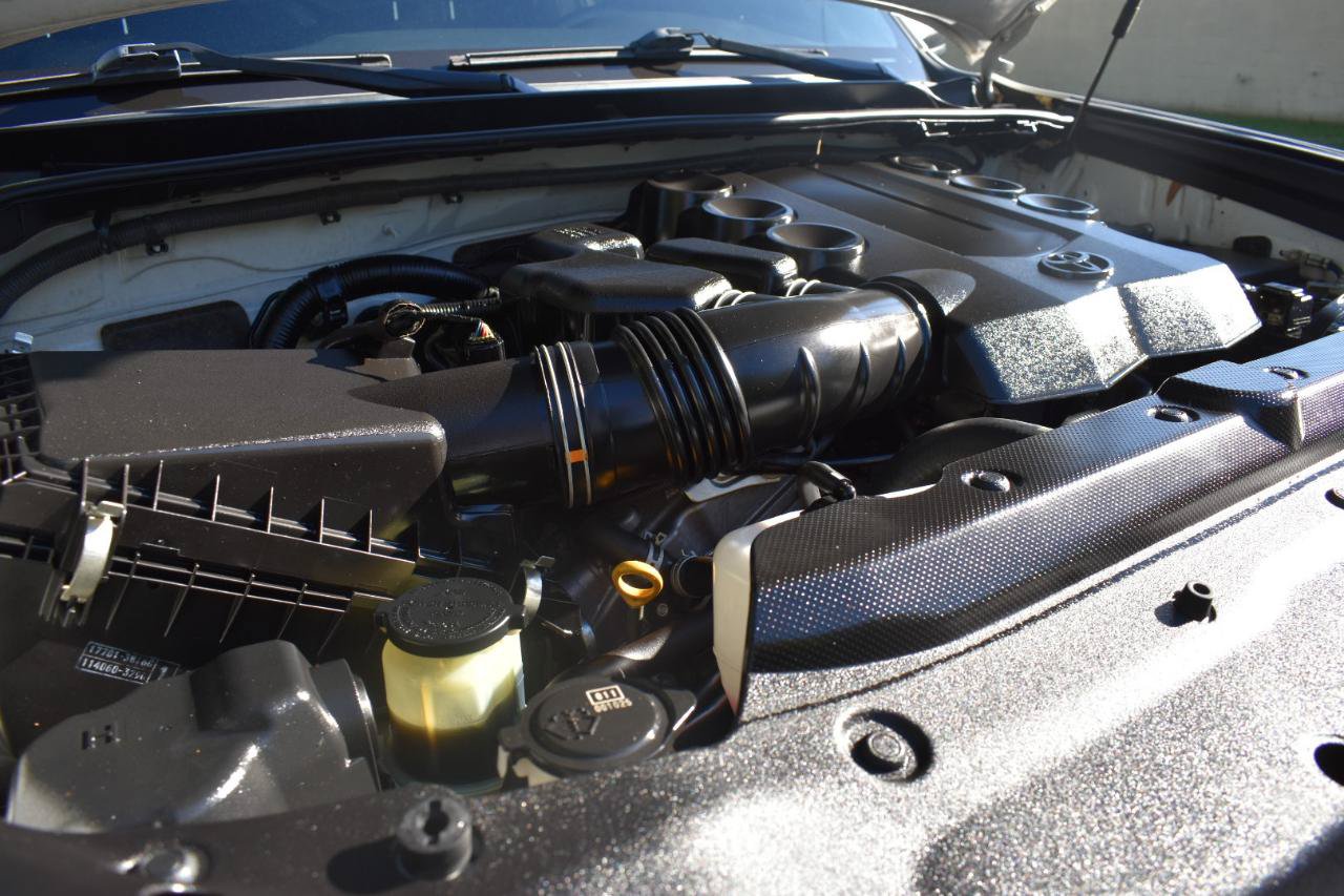 Used 2020 Toyota 4Runner SR5 AWD/4WD image 39