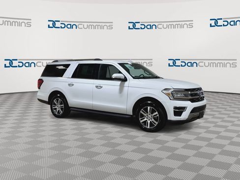 Used 2024 Ford Expedition Max Limited RWD image 3