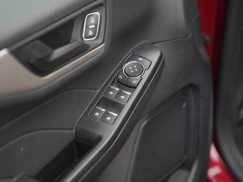 Used 2022 Ford Escape SE w/ Convenience Package image 28