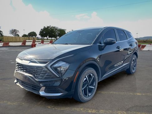 Certified 2023 Kia Sportage LX AWD/4WD image 5