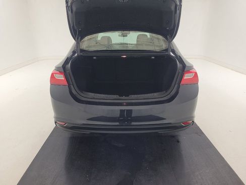 Used 2023 Chevrolet Malibu LT FWD image 29