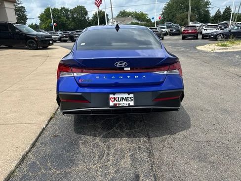 Used 2024 Hyundai Elantra SEL w/ Convenience Package FWD image 7