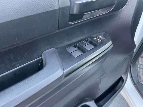 Used 2019 Toyota Tundra SR5 image 27