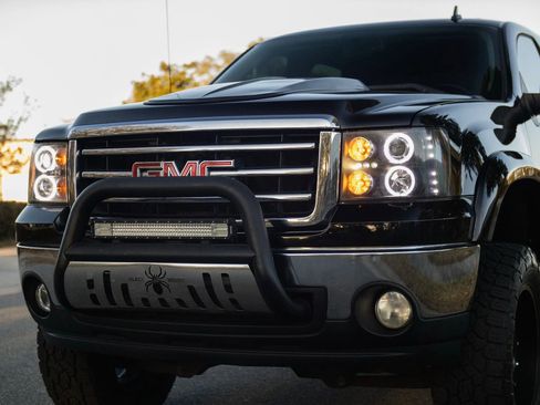 Used 2013 GMC Sierra 1500 SLE w/ Power Tech Package image 23