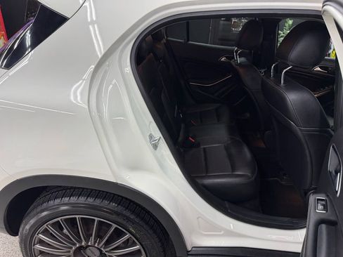 Used 2017 Mercedes-Benz GLA 250 4MATIC image 17