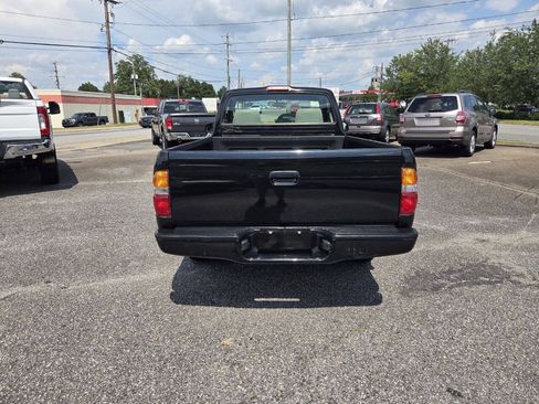 Used 2004 Toyota Tacoma 2WD Regular Cab image 4