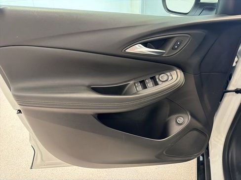 Used 2024 Buick Encore GX Sport Touring w/ Comfort Package AWD/4WD image 17