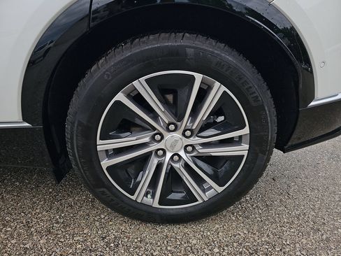 Certified 2024 Cadillac Lyriq Luxury w/ LPO, Floor Liner Package RWD image 35