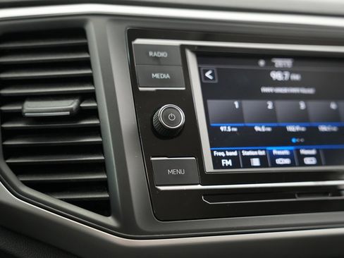 Used 2022 Volkswagen Atlas SE image 23