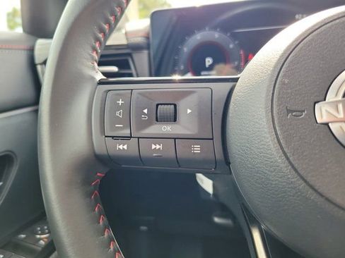Certified 2025 Nissan Kicks SR FWD image 24