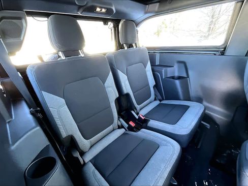 Used 2022 Ford Bronco Big Bend image 20