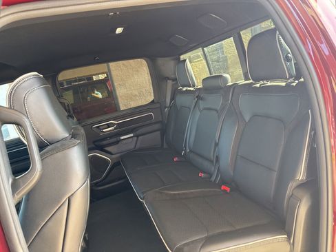 Used 2025 RAM 1500 Laramie AWD/4WD image 7