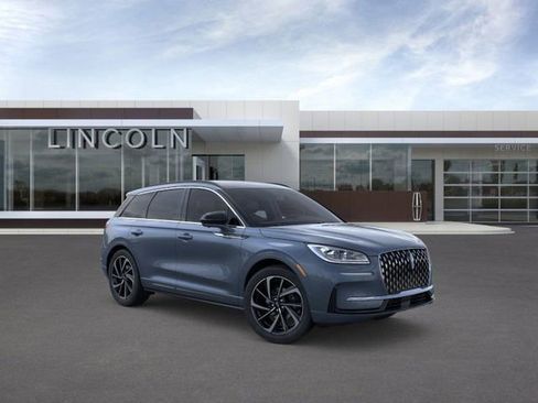 New 2026 Lincoln Corsair Grand Touring image 7