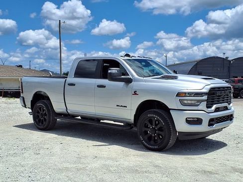 New 2026 RAM 2500 Big Horn AWD/4WD image 23