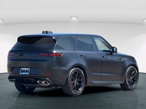 Used 2023 Land Rover Range Rover Sport First Edition AWD/4WD image 7