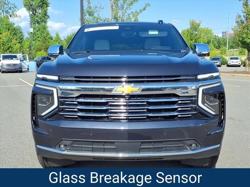 New 2026 Chevrolet Suburban Premier AWD/4WD image 36