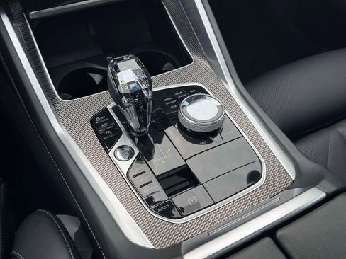 Used 2023 BMW X6 xDrive40i w/ Executive Package image 30