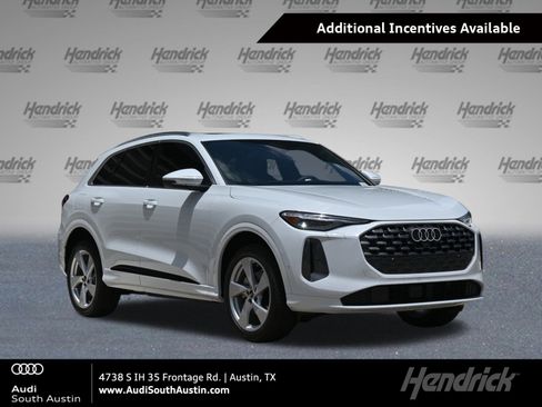 Used 2025 Audi Q5 Premium w/ Premium Plus AWD/4WD image 1