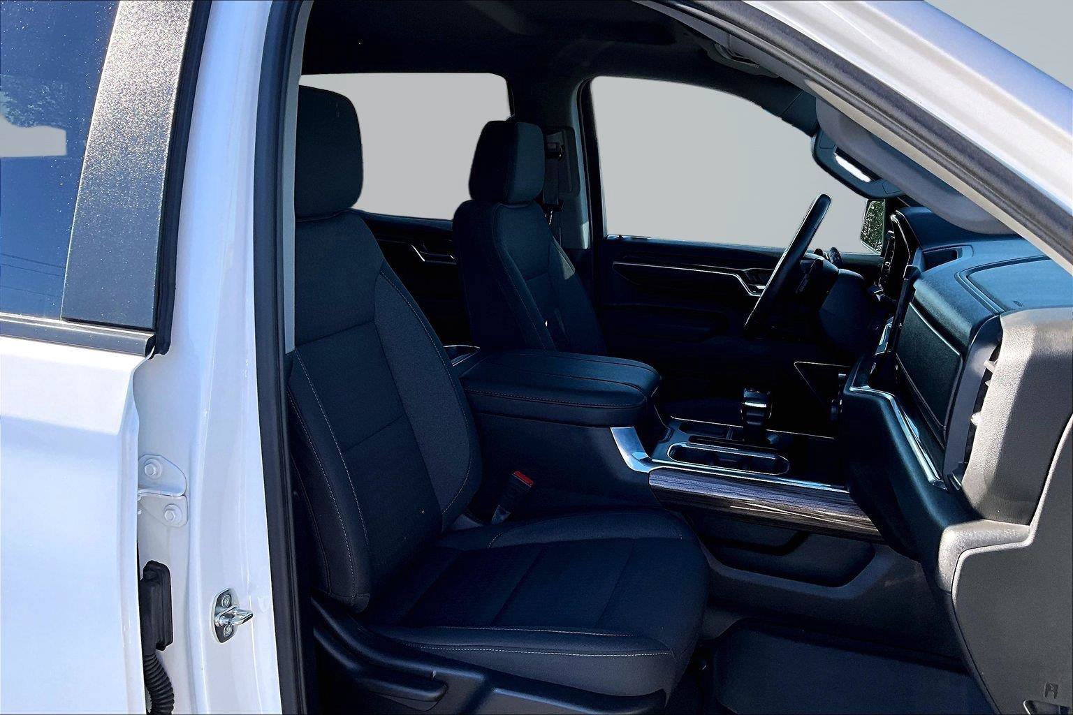 Used 2023 Chevrolet Silverado 1500 RST w/ All Star Edition Plus AWD/4WD image 8