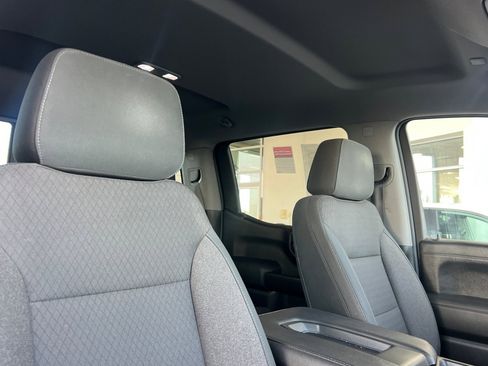 Used 2019 Chevrolet Silverado 1500 LT w/ Texas Edition image 13