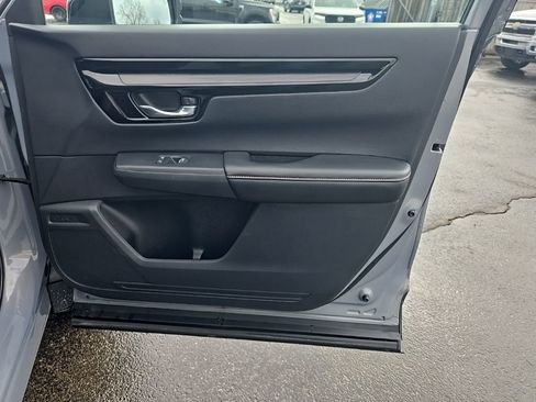 Used 2025 Honda CR-V Sport Touring image 33