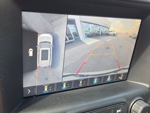 Used 2020 GMC Terrain Denali w/ Denali Premium Package FWD image 21