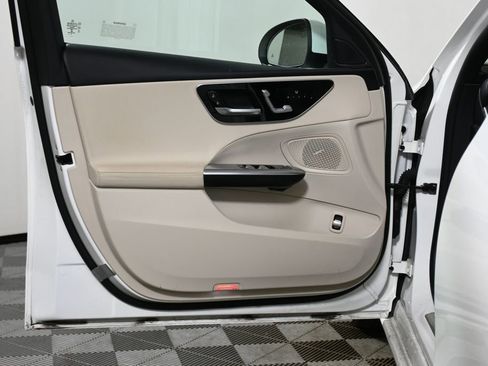 Used 2023 Mercedes-Benz C 300 4MATIC Sedan image 28