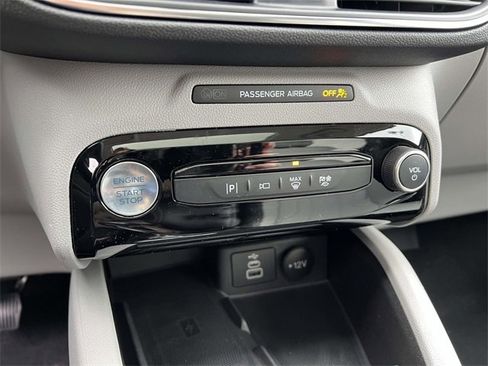 New 2026 Ford Escape SE w/ PHEV Premium Package image 20