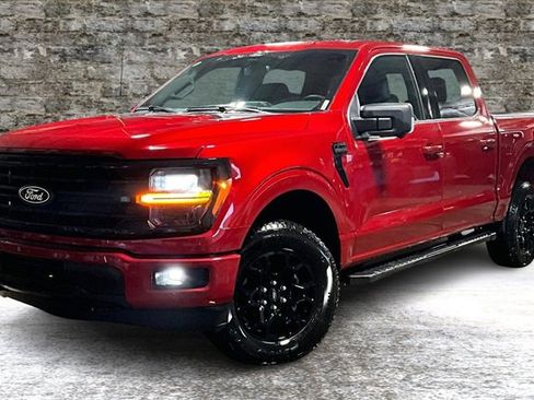 New 2025 Ford F150 XLT w/ Equipment Group 302A MID image 2