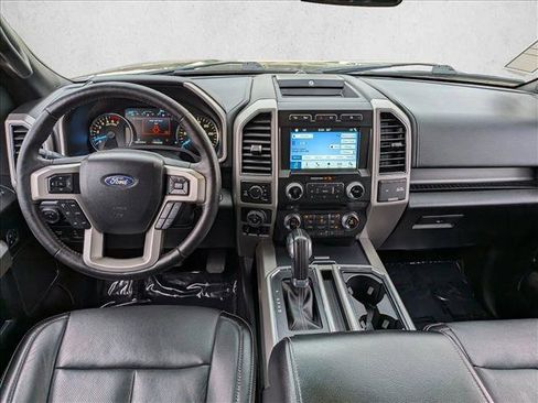 Used 2018 Ford F150 Lariat w/ Equipment Group 502A Luxury AWD/4WD image 22