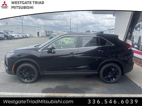 New 2025 Mitsubishi Eclipse Cross LE image 5