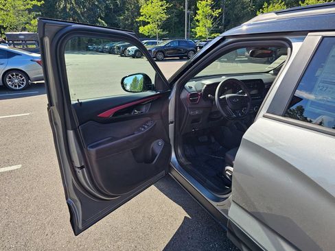 New 2026 Chevrolet TrailBlazer RS w/ Convenience Package AWD/4WD image 18